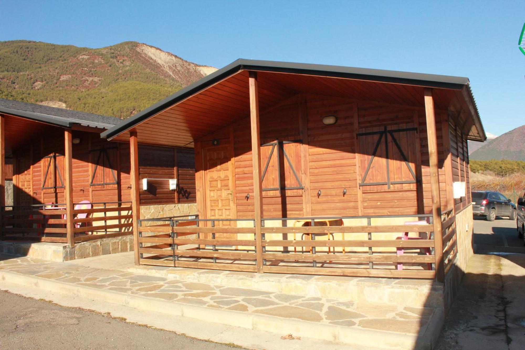 Camping Valle De Tena Sabinanigo Exterior foto